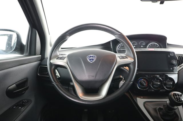 LANCIA Ypsilon usata 11
