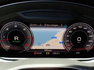 AUDI Q8 usata, con Sensori di parcheggio posteriori