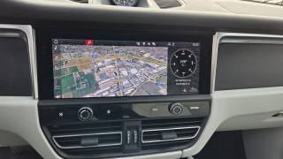 PORSCHE Macan usata, con Luci diurne LED