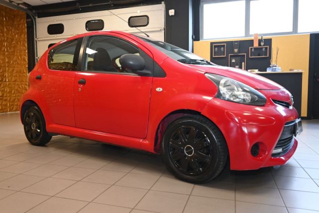 TOYOTA Aygo usata 83
