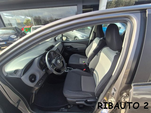 TOYOTA Yaris usata, con Fendinebbia