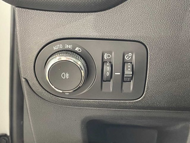 OPEL Crossland X usata 25
