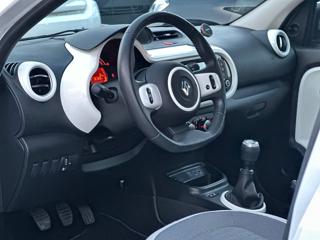 RENAULT Twingo usata, con Park Distance Control